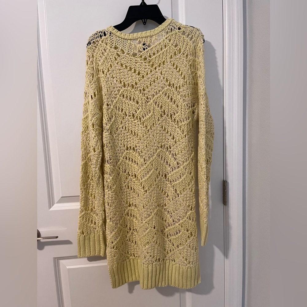 NWT Universal thread Light Yellow Open-Knit Sweat… - image 2